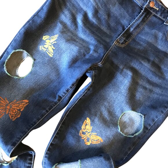 Cutout Jeans Women, Junior Size 15: Upcycled Painted Butterfly Funky Pants - Picture 13 of 13